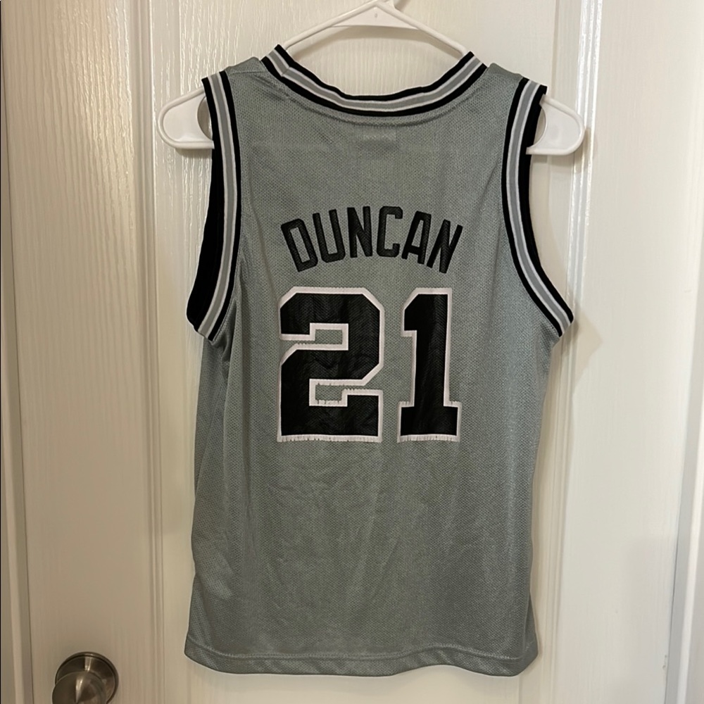 Reebok Gray Spurs Jersey with Black and White DUNCAN #21